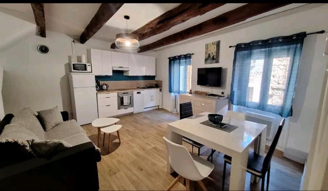 Charmant Appartement De Village Renove Gorbio Экстерьер фото